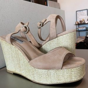Steve Madden Espadrille Wedges size 7